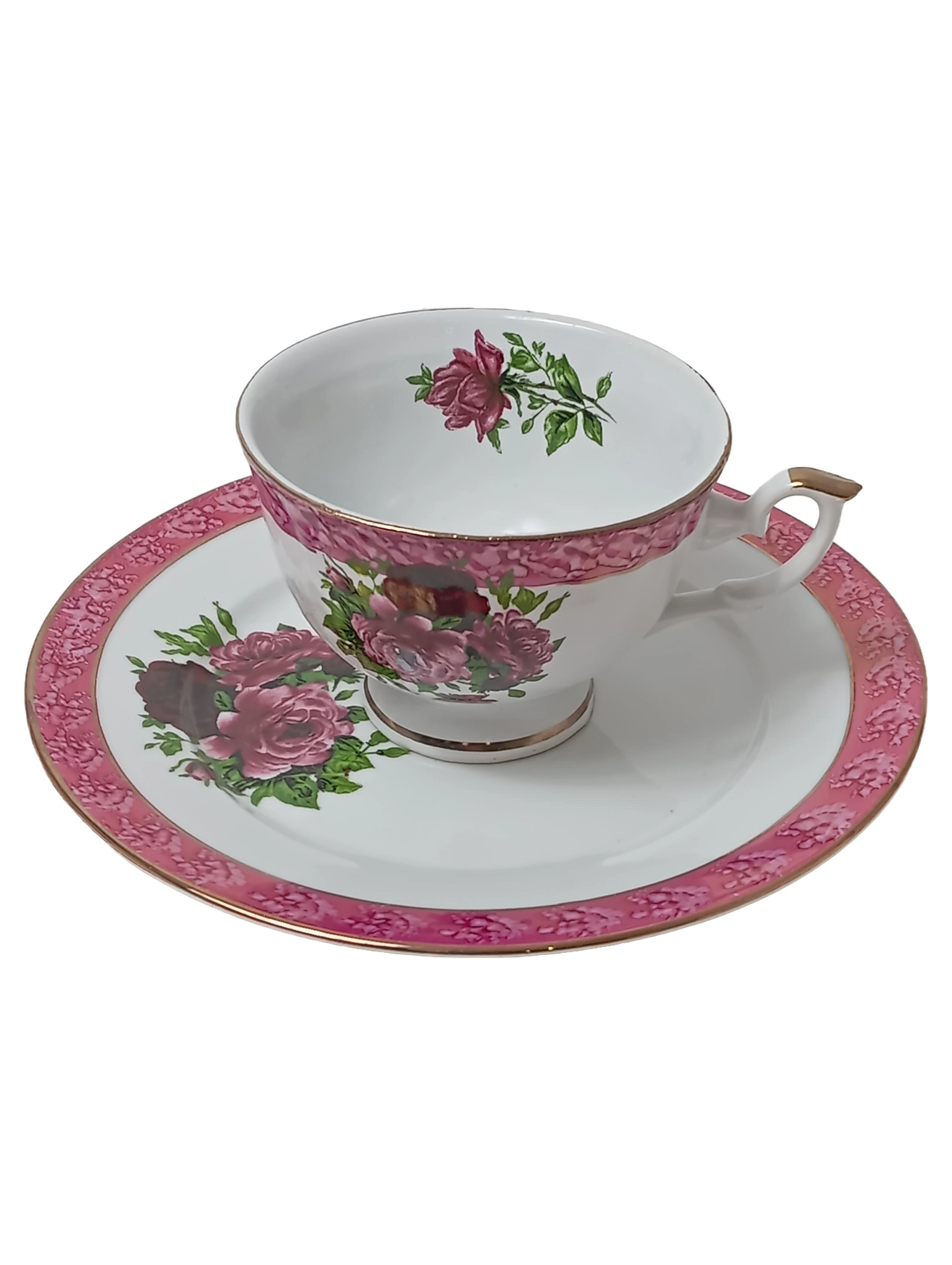 Chodziez Sammelgedeck Porzellan Rosa Weiß Blumen Rosen Tasse Untertasse 1