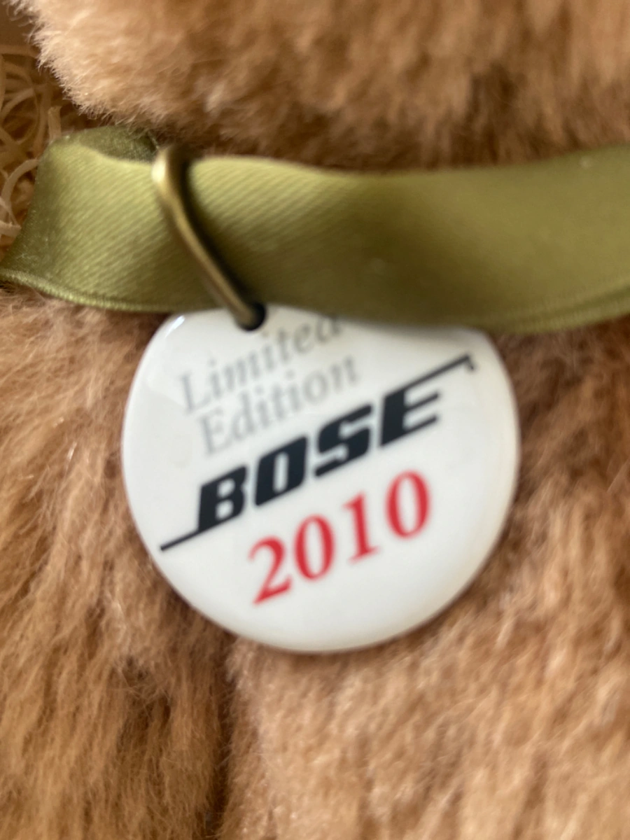Bose Teddybär Limited Edition 2010 Kuscheltier Braun mit Zertifikat 30cm 2