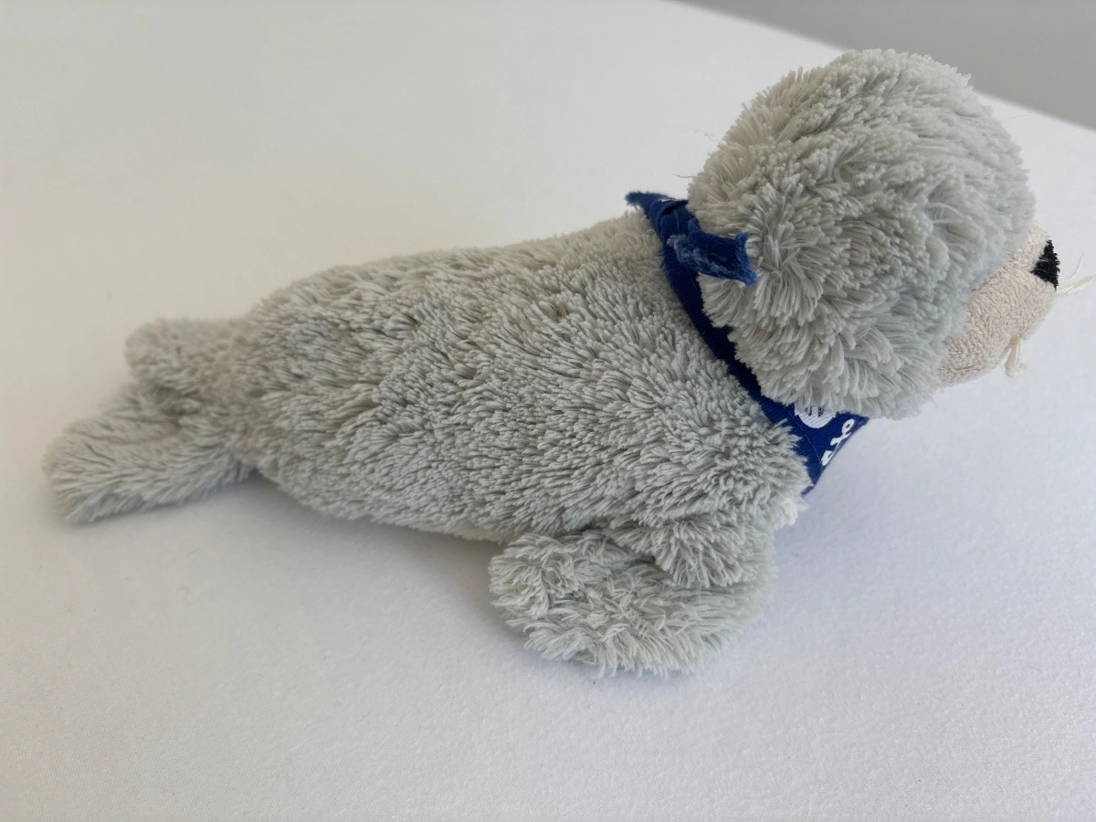 Dressler&Zimmerhackl Seehund Kuscheltier Ostsee Halstuch Grau 12cm 6