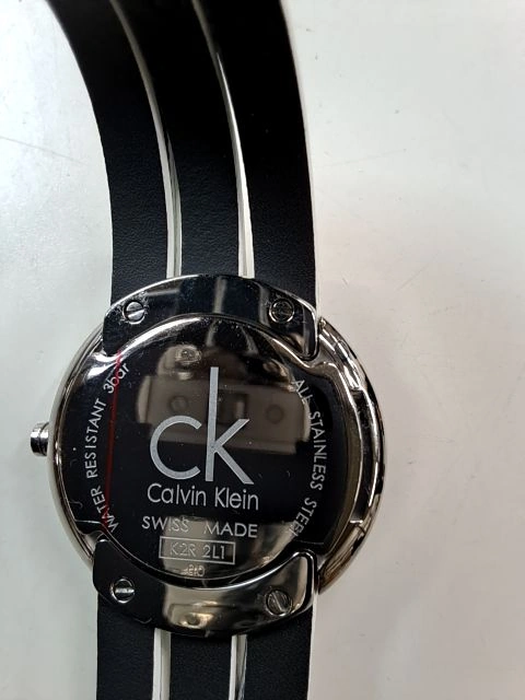 Calvin Klein Damen Armbanduhr K2R 2L1 Weiß Edelstahl Leder Minimalistisch 5